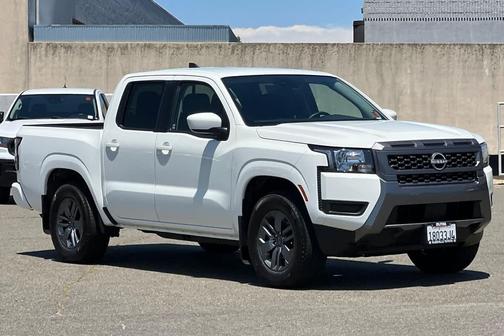 Glacier White 2025 Nissan Frontier SV