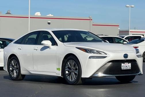 2022 Toyota Mirai Base