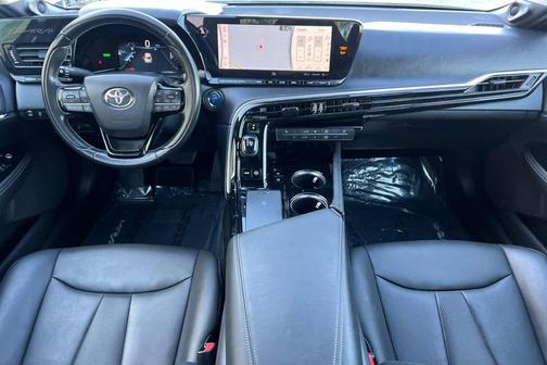 2022 Toyota Mirai Base