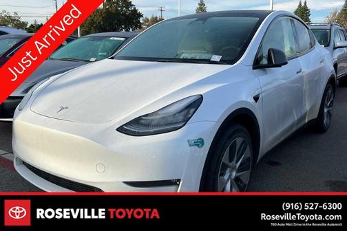 2023 Tesla Model Y Long Range Dual Motor All-Wheel Drive