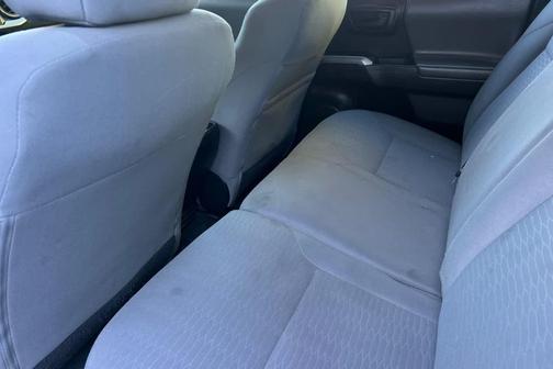 2016 Toyota Tacoma SR5