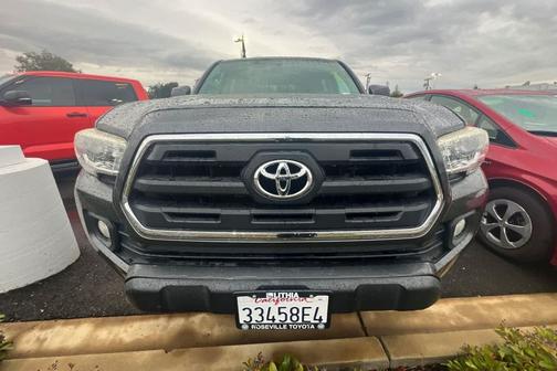 2016 Toyota Tacoma SR5