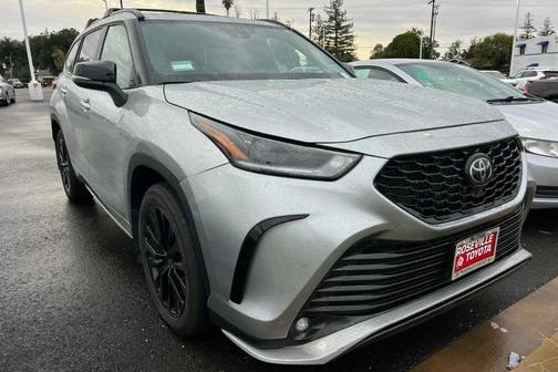 2024 Toyota Highlander XSE