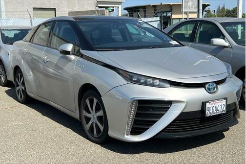 2017 Toyota Mirai Base