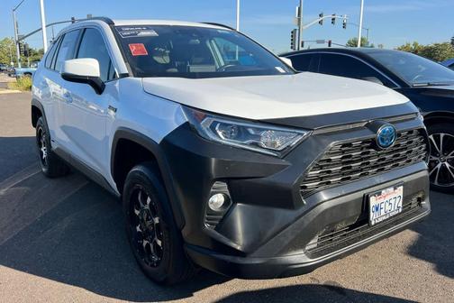 Super White 2019 Toyota RAV4 Hybrid XLE