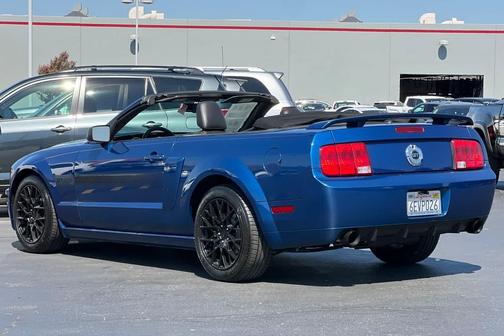 2008 Ford Mustang GT Deluxe