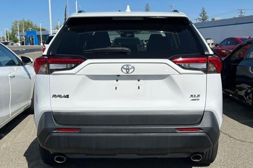 Super White 2021 Toyota RAV4 XLE