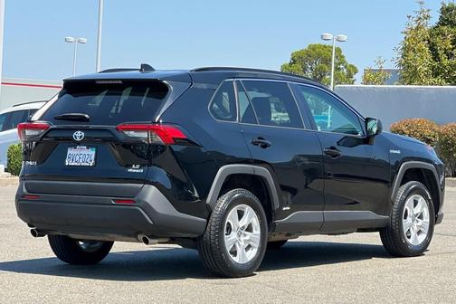 Midnight Black Metallic 2021 Toyota RAV4 Hybrid LE