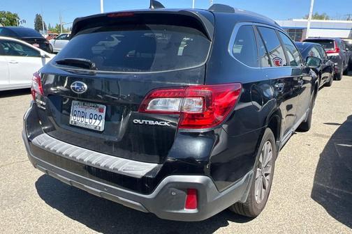 2018 Subaru Outback 2.5i Touring