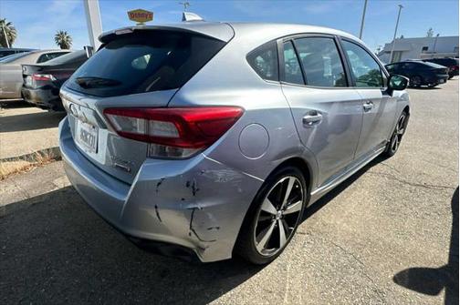 2018 Subaru Impreza 2.0i Sport