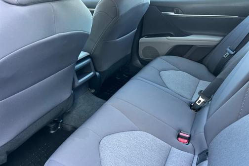 Ice Cap 2023 Toyota Camry LE