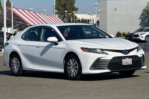 Ice Cap 2023 Toyota Camry LE