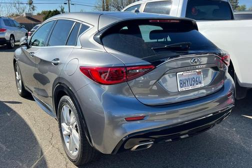 2019 INFINITI QX30 PURE