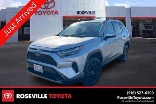 2023 Toyota RAV4 Hybrid SE