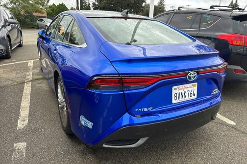 2021 Toyota Mirai Base