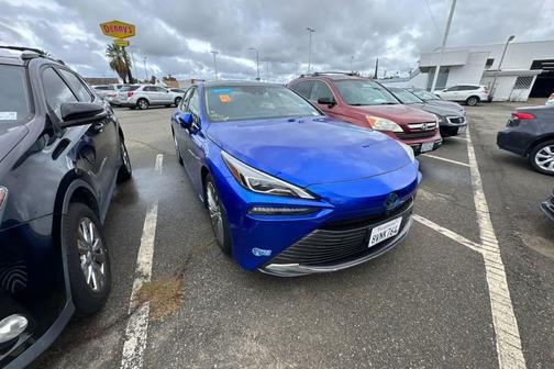 2021 Toyota Mirai Base