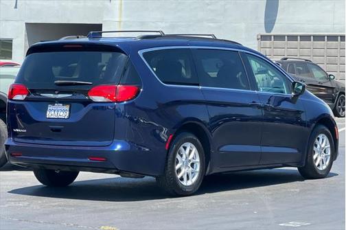 2020 Chrysler Voyager LXI