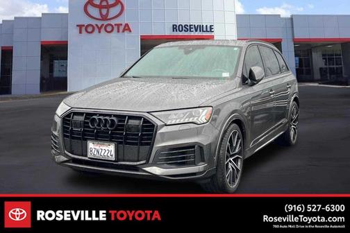 Gray 2021 Audi Q7 55 Prestige