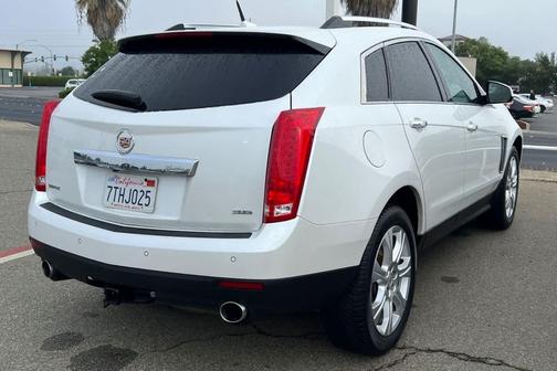 Platinum Ice Tricoat 2013 Cadillac SRX Performance Collection