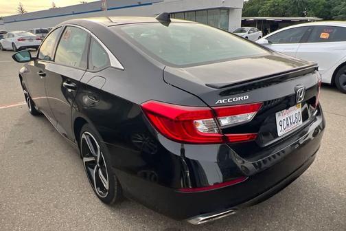 Crystal Black Pearl 2022 Honda Accord Sport 1.5T