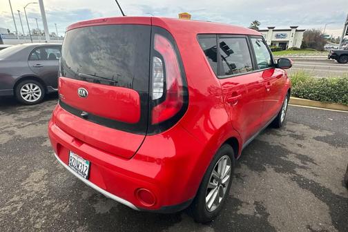 2019 Kia Soul +