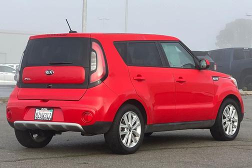 2019 Kia Soul +