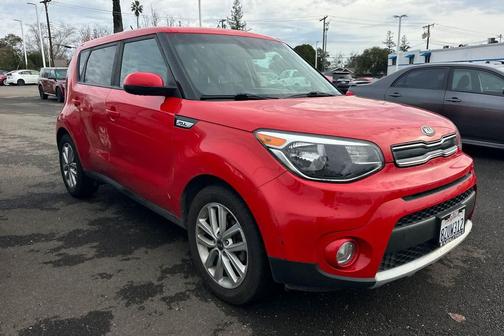 2019 Kia Soul +