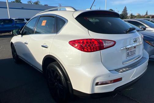 2017 INFINITI QX50 Base