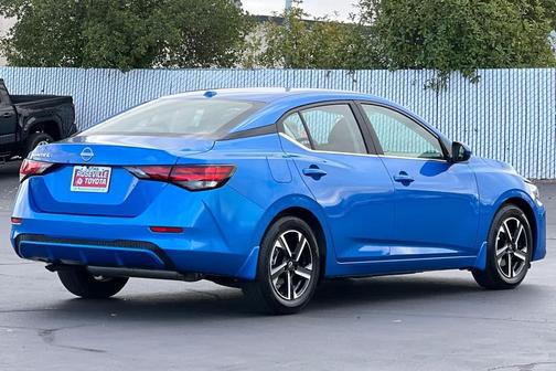 2025 Nissan Sentra SV