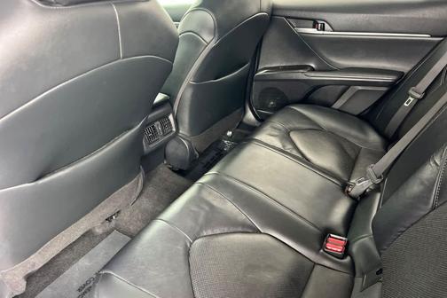 2024 Toyota Camry Hybrid XLE