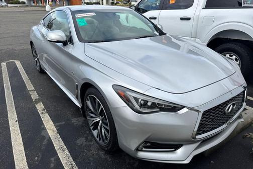 2017 INFINITI Q60 2.0t Premium