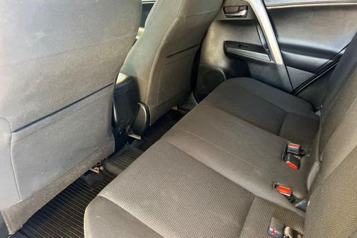 2017 Toyota RAV4 Hybrid XLE