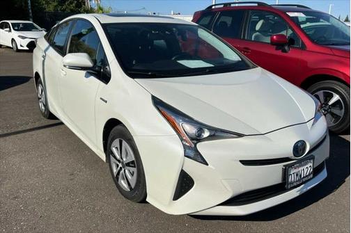 2016 Toyota Prius Four