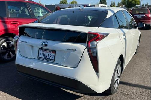 2016 Toyota Prius Four