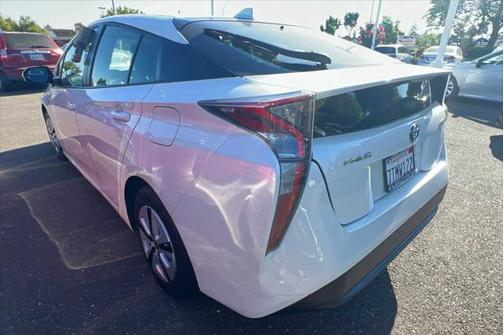 2016 Toyota Prius Four