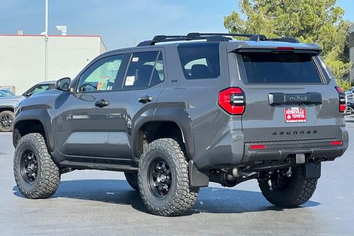 2026 Toyota 4Runner SR5