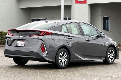 2020 Toyota Prius Prime LE