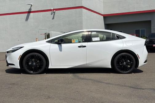 Wind Chill Pearl 2026 Toyota Prius Plug-In Hybrid Nightshade