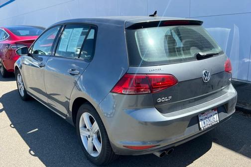 2017 Volkswagen Golf TSI Wolfsburg Edition 4-Door