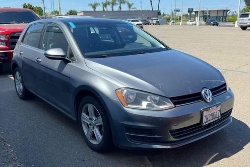 2017 Volkswagen Golf TSI Wolfsburg Edition 4-Door