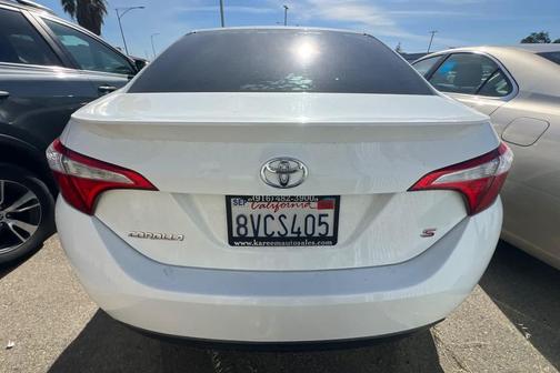 Super White 2015 Toyota Corolla S Plus