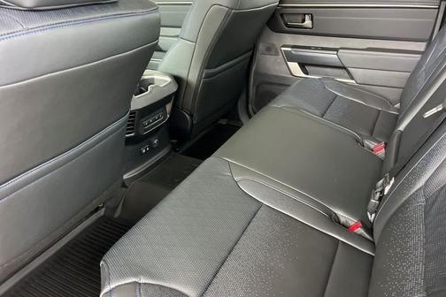 2026 Toyota Tundra Hybrid Platinum