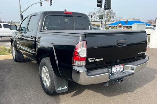 2014 Toyota Tacoma Base
