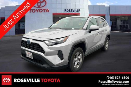 2023 Toyota RAV4 Hybrid XLE