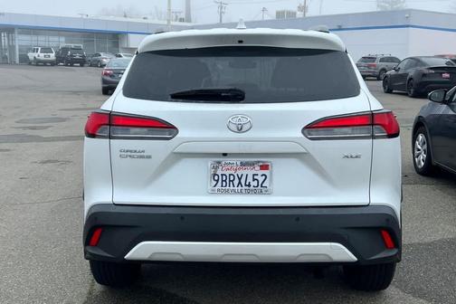 2022 Toyota Corolla Cross XLE