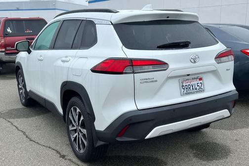 2022 Toyota Corolla Cross XLE