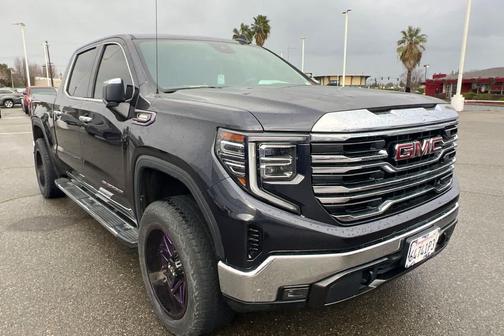 2022 GMC Sierra 1500 SLT