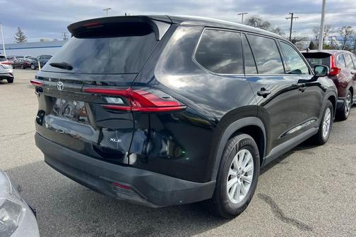 2025 Toyota Grand Highlander XLE