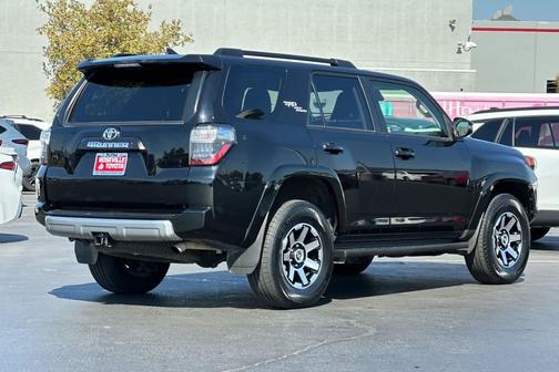2024 Toyota 4Runner TRD Off Road Premium