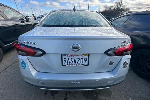 2021 Nissan Versa 1.6 SV